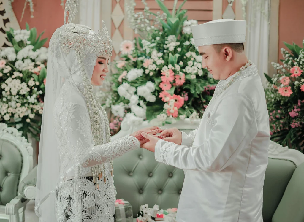 Cincin Mas Kawin