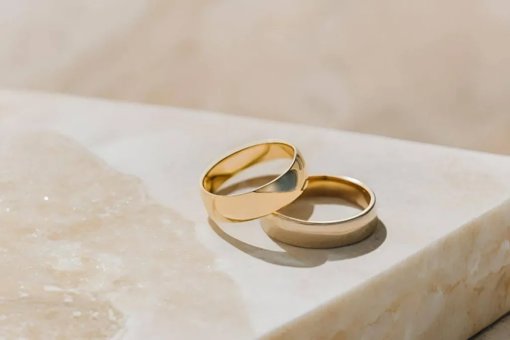 Cincin kawin emas Tungsten