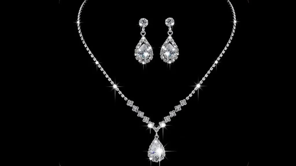 satu set perhiasan emas 24 karat