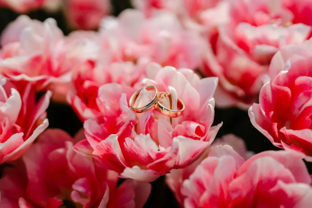 Cincin Tunangan Emas Asli Couple