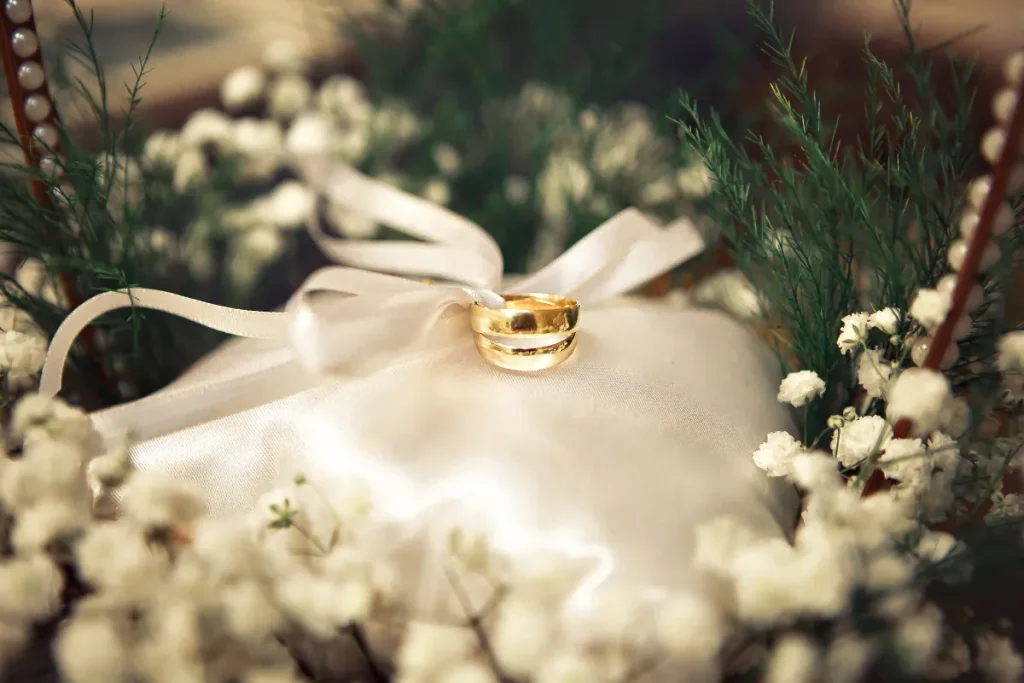 Cincin Tunangan dan Tempatnya