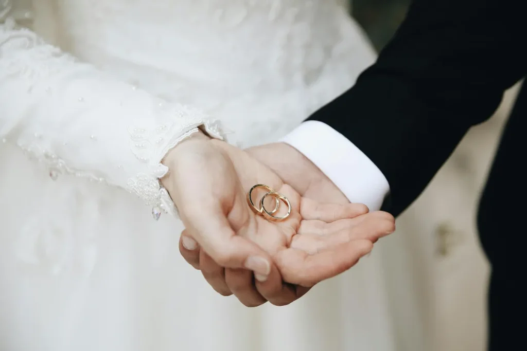 Model Cincin Tunangan Terbaru