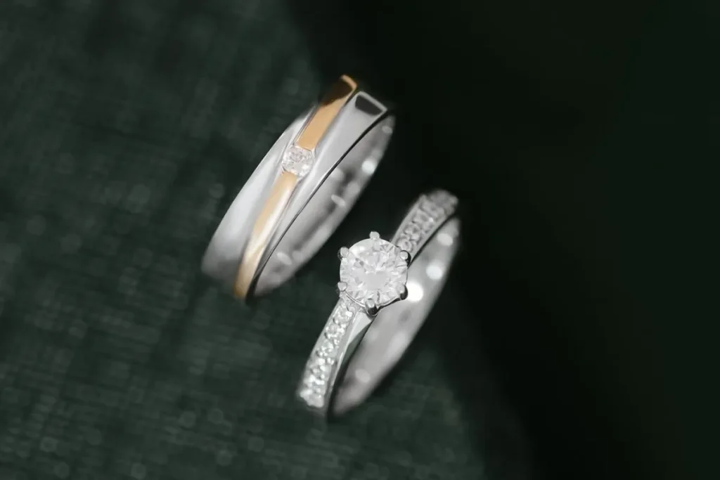 Cincin Tunangan Capricorn