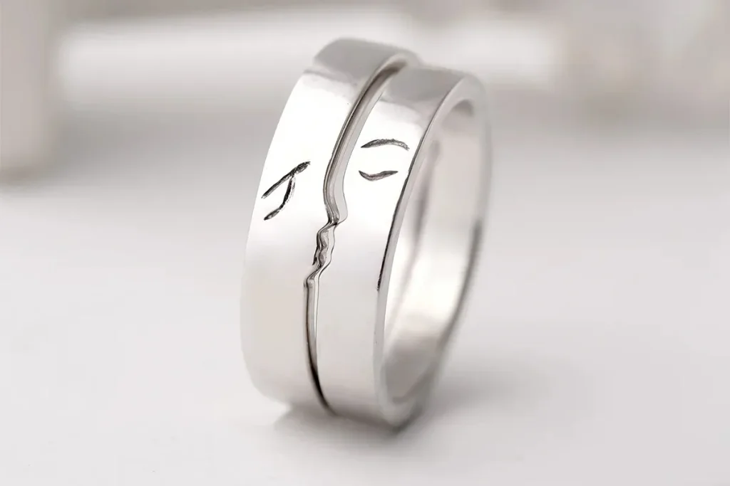 Cincin Tunangan Simple Elegan