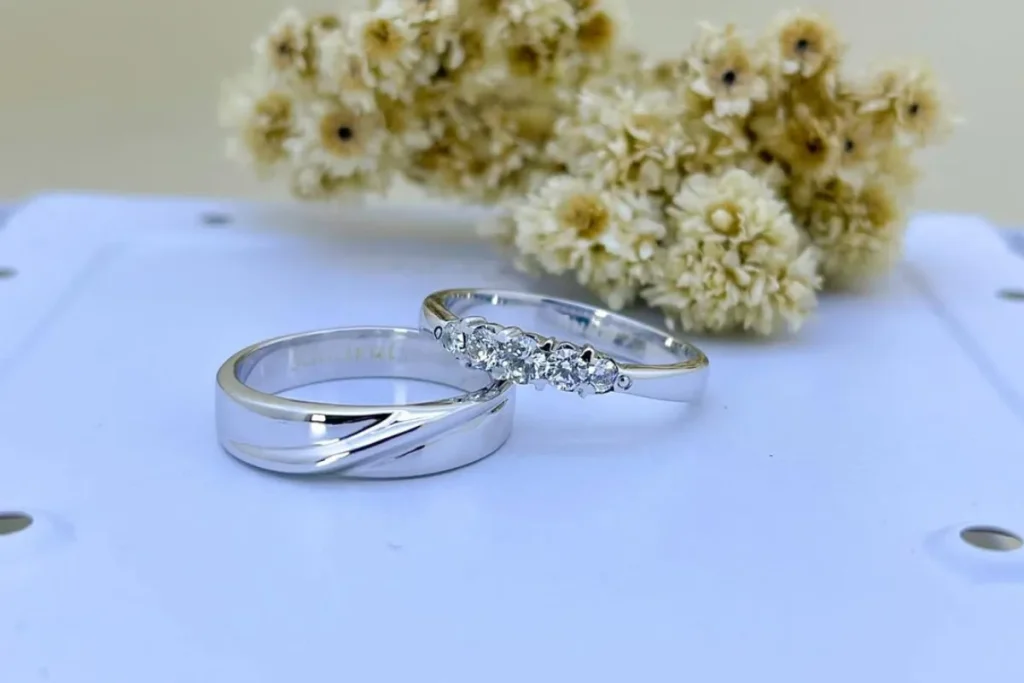 Rekomendasi Cincin Tunangan Perak