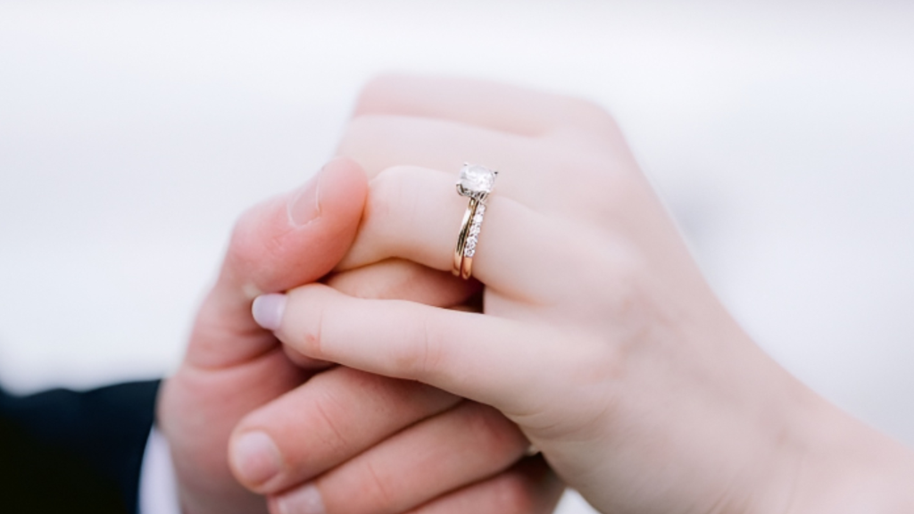 material cincin custom cikarang